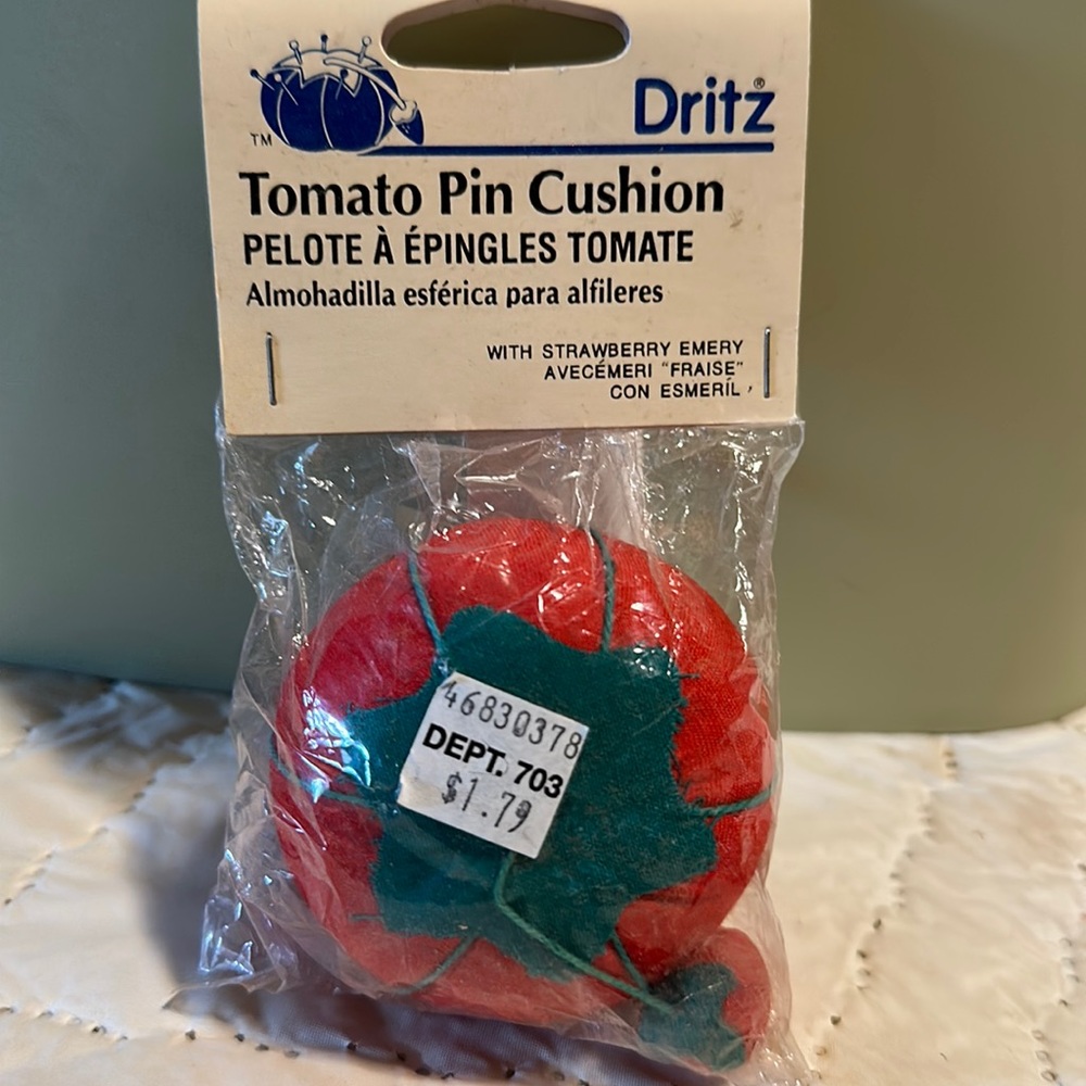 Tomato Pin Cushion